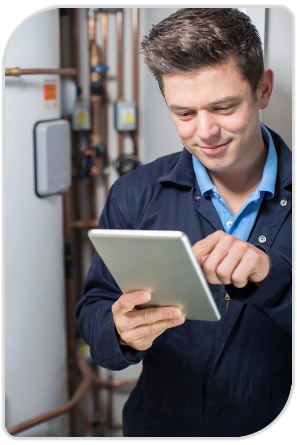 Plumber using iPad